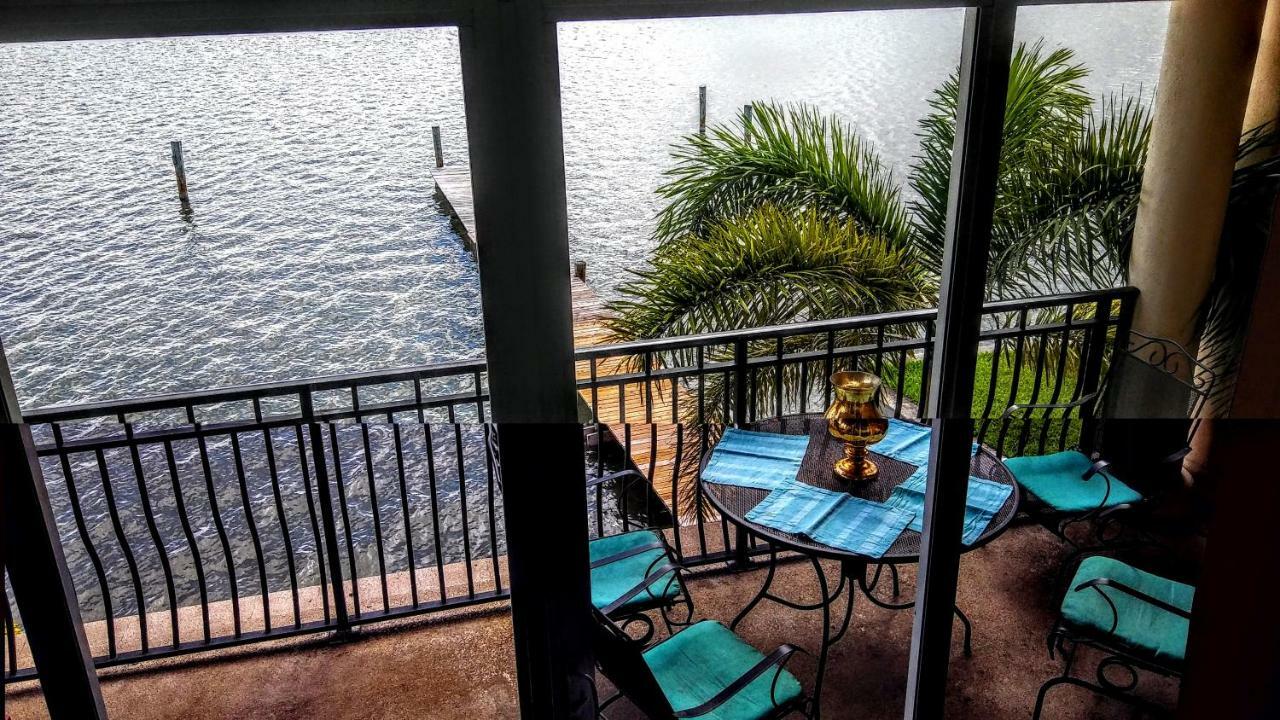 Mediterranean Three Story Beach Townhouse Сейнт Пийт Бийч Екстериор снимка